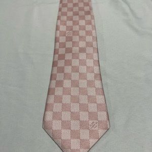Louis Vuitton tie